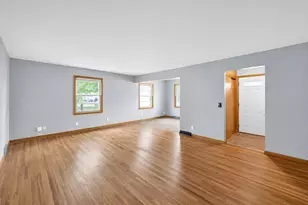 509 31st St NE, Rochester, MN 55906 - Photo 5