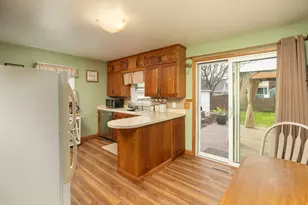 805 12th Ave NE, Rochester, MN 55906 - Photo 7