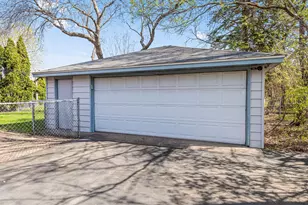 11417 Swallow St NW, Coon Rapids, MN 55433 - Photo 33