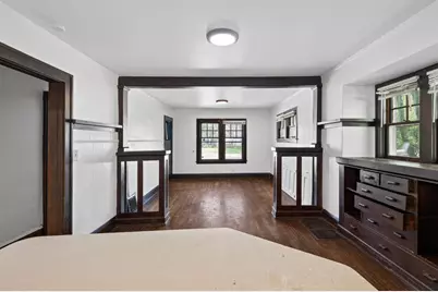 2305 Golden Valley Road, Minneapolis, MN 55411 - Photo 9