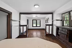 2305 Golden Valley Rd, Minneapolis, MN 55411 - Photo 9
