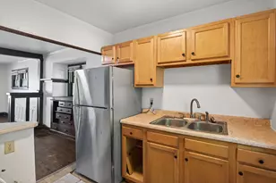 2305 Golden Valley Rd, Minneapolis, MN 55411 - Photo 13