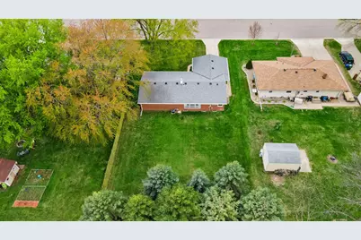 825 Spruce Street NE, Hutchinson, MN 55350 - Photo 39