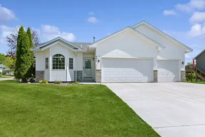 402 13th Avenue NE, Buffalo, MN 55313 - Photo 3