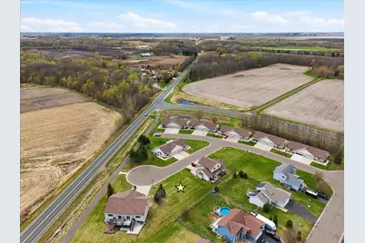 940 & 950 S Rush Landing Court, Rush City, MN 55069 - Photo 9