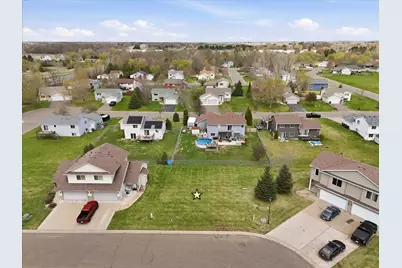 940 & 950 S Rush Landing Court, Rush City, MN 55069 - Photo 5
