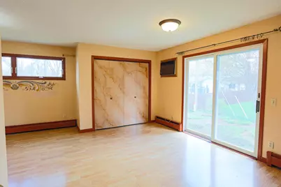 804 Valley View Drive, River Falls, WI 54022 - Photo 25