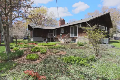 804 Valley View Drive, River Falls, WI 54022 - Photo 7