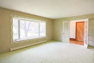 804 Valley View Dr, River Falls, WI 54022 - Photo 21