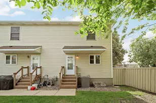 1820 Quincy St NE, Minneapolis, MN 55418 - Photo 37
