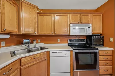 2357 Oakridge Circle, Hudson, WI 54016 - Photo 17