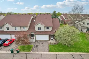 2357 Oakridge Cir, Hudson, WI 54016 - Photo 41