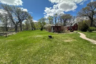 15239 Lake Dr NE, Columbus, MN 55025 - Photo 9