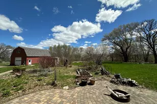 15239 Lake Dr NE, Columbus, MN 55025 - Photo 13