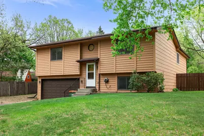 10651 Goldenrod Street NW, Coon Rapids, MN 55448 - Photo 5