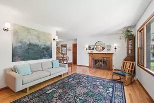 16019 Birch Ln, Minnetonka, MN 55345 - Photo 11