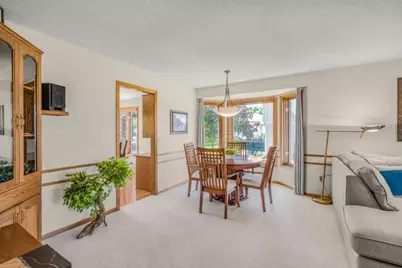 8906 Ashley Terrace, Brooklyn Park, MN 55443 - Photo 5