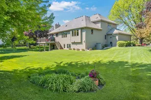 8906 Ashley Terrace, Brooklyn Park, MN 55443 - Photo 23