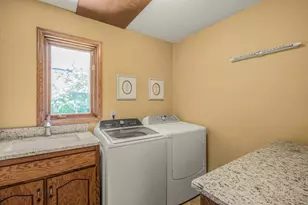 8906 Ashley Terrace, Brooklyn Park, MN 55443 - Photo 19