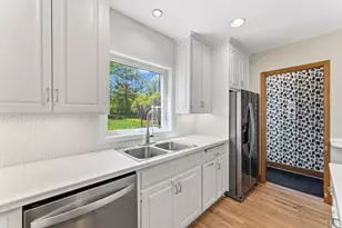 3200 Highland Ave, Minnetonka, MN 55391 - Photo 13