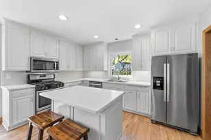3200 Highland Ave, Minnetonka, MN 55391 - Photo 11