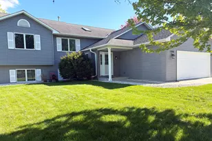 7910 166th St W, Lakeville, MN 55044 - Photo 1