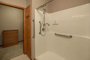 1880 3rd Ave NW, Rochester, MN 55901 - Photo 13