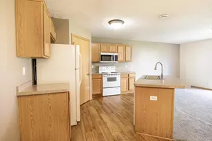 1215 W Edge Pl, New Richmond, WI 54017 - Photo 5