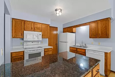 977 Heritage Court E, Vadnais Heights, MN 55127 - Photo 27