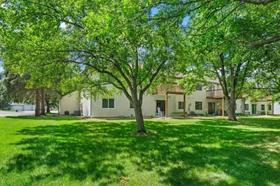 977 Heritage Court E, Vadnais Heights, MN 55127 - Photo 49