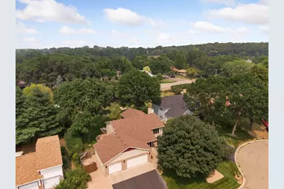 9021 Jareau Avenue S, Cottage Grove, MN 55016 - Photo 3
