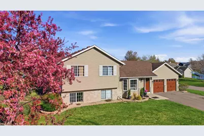 414 Maple Knoll Way NW, Saint Michael, MN 55376 - Photo 3