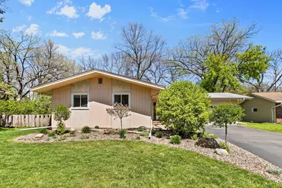 2119 Violet Lane, New Brighton, MN 55112 - Photo 3