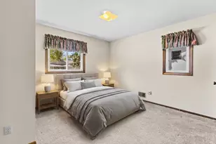 2119 Violet Ln, New Brighton, MN 55112 - Photo 15