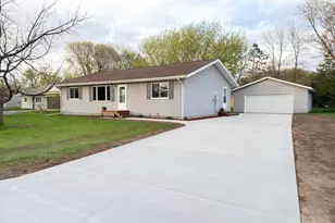 140 Nelson Ave, Dresser, WI 54009 - Photo 1