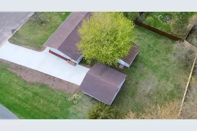 140 Nelson Avenue, Dresser, WI 54009 - Photo 3