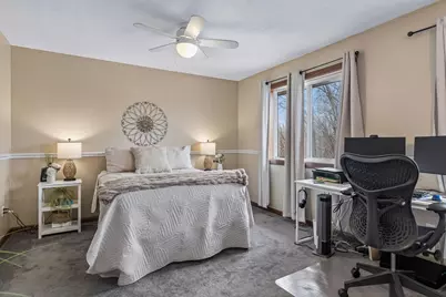 6690 Gretchen Court N, Oakdale, MN 55128 - Photo 27