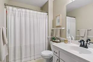 6690 Gretchen Ct N, Oakdale, MN 55128 - Photo 29