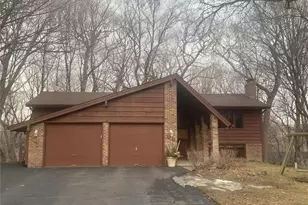 161 Choctaw Cir, Chanhassen, MN 55317 - Photo 1
