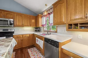 1211 Hillside Rd, Sauk Rapids, MN 56379 - Photo 13