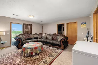 1211 Hillside Road, Sauk Rapids, MN 56379 - Photo 17