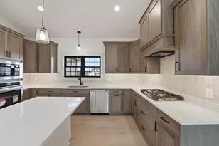 376 Moelter Ln, Hudson, WI 54016 - Photo 15