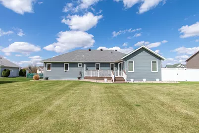 1819 52nd Avenue N, Moorhead, MN 56560 - Photo 9