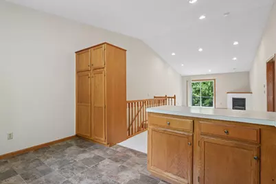13015 Penn Avenue S, Burnsville, MN 55337 - Photo 9
