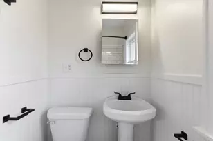 1311 30th Ave N, Minneapolis, MN 55411 - Photo 35