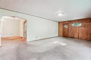 303 Lewis St, River Falls, WI 54022 - Photo 5