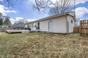 1045 10th Ave NE, Owatonna, MN 55060 - Photo 23