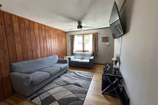 1006 6th Ave NW, Austin, MN 55912 - Photo 3