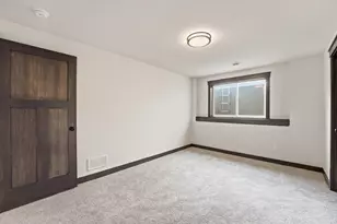 909 Acorn Ct, Hudson, WI 54016 - Photo 37