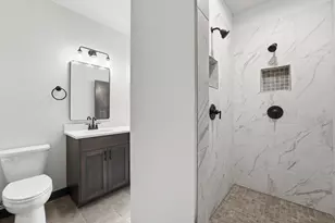 909 Acorn Ct, Hudson, WI 54016 - Photo 31